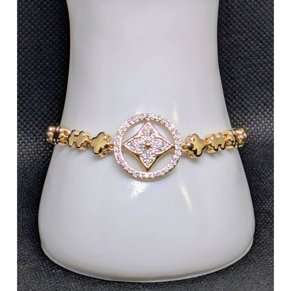 18K Gold Plated Iced Out Pave CZ Star Flower Clover Medallion Bracelet 8 Inch